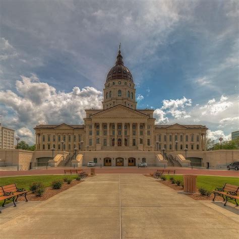 capital of kansas|capital of arizona.